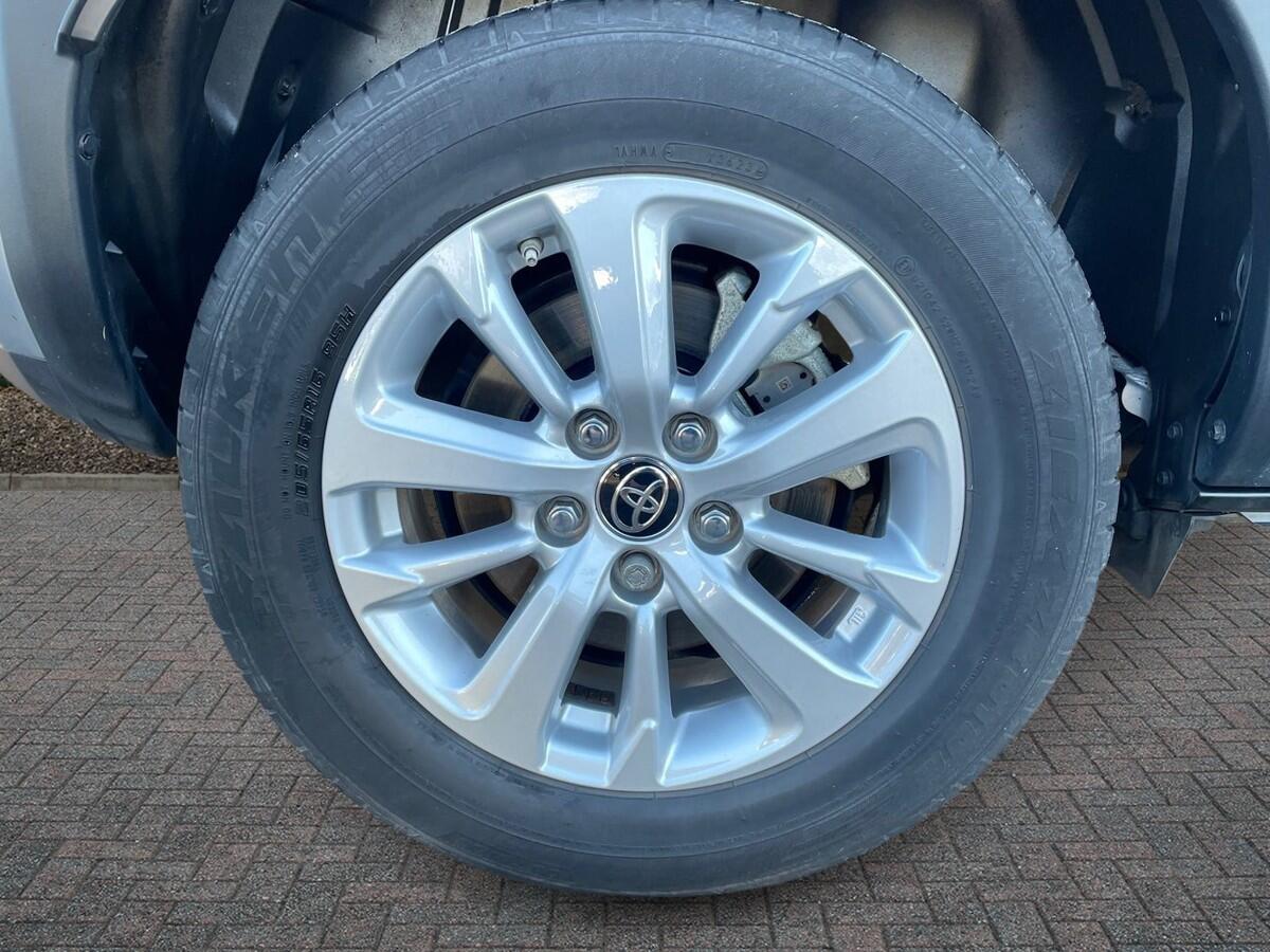 Used Toyota Yaris Cross 2023 for sale - 77177213: Photo 6