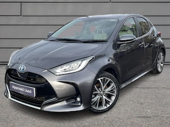 Used Toyota Yaris 2023 for sale - 76730732: Photo