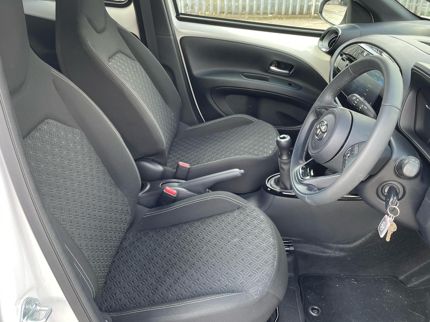 Used Toyota Aygo X 2025 for sale - 77176693: Photo 11