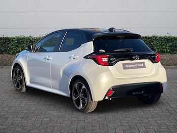 Used Toyota Yaris 2024 for sale - 77013506: Photo