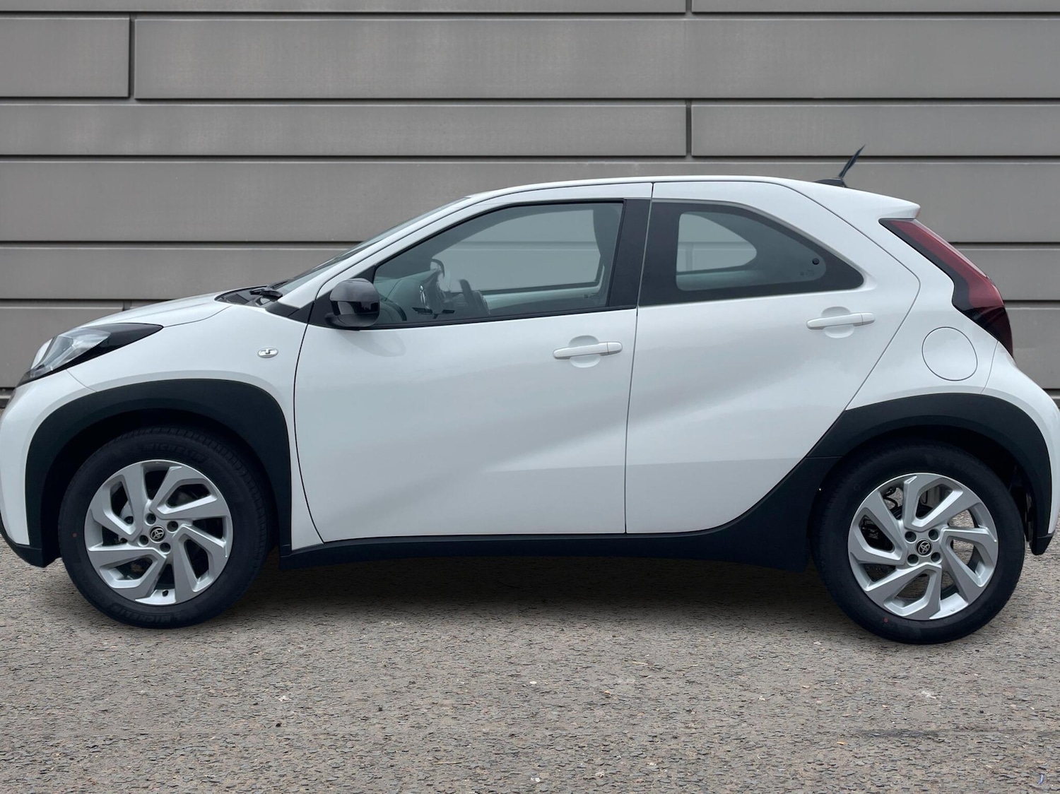 Used Toyota Aygo X 2025 for sale - 77176976: Photo 17