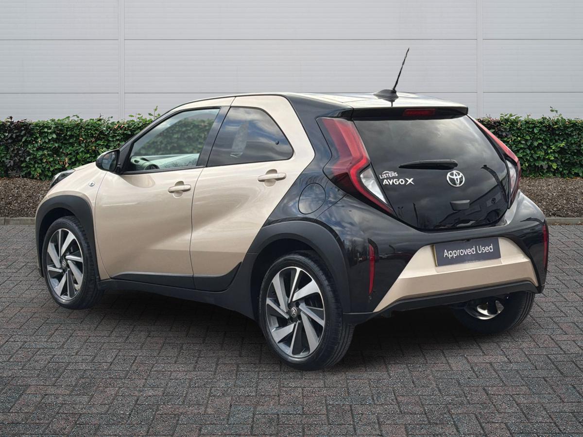Used Toyota Aygo X 2024 for sale - 77725209: Photo 2