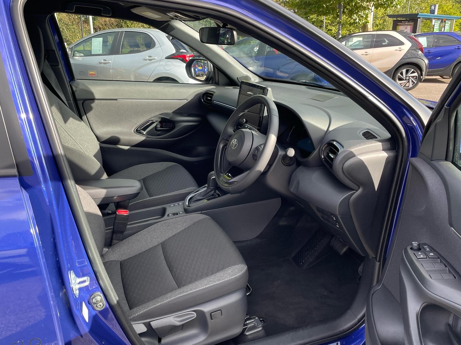 Used Toyota Yaris Cross 2025 for sale - 76111188: Photo 11
