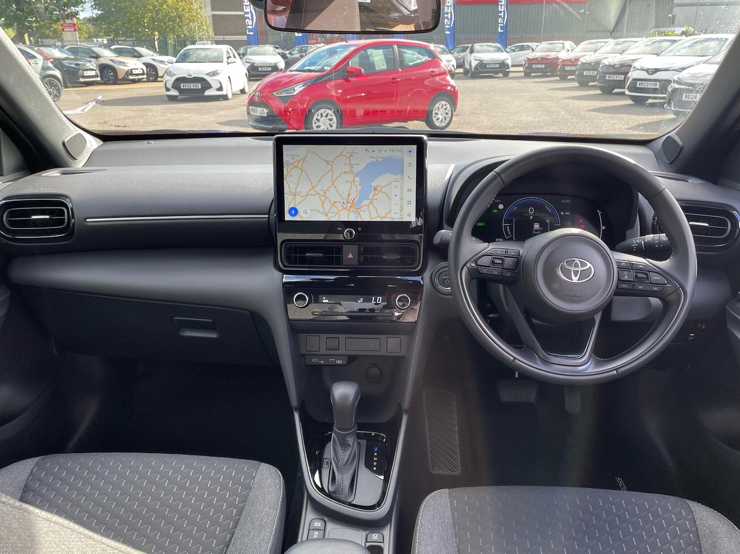 Used Toyota Yaris Cross 2025 for sale - 76111188: Photo 5