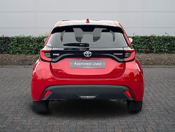 Used Toyota Yaris 2023 for sale - 79699726: Photo