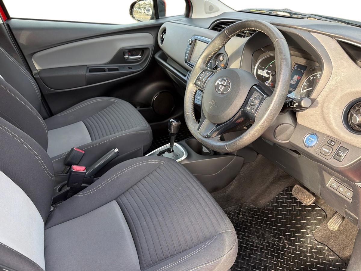 Used Toyota Yaris 2018 for sale - 77124490: Photo 12
