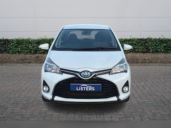 Used Toyota Yaris 2015 for sale - 77724879: Photo