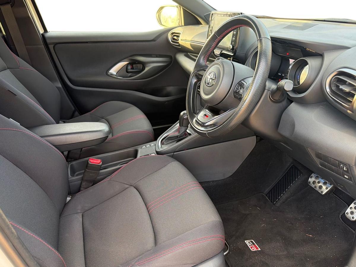 Used Toyota Yaris 2023 for sale - 77177227: Photo 12