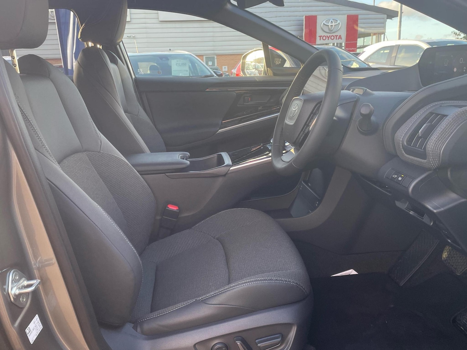 Used Toyota Other 2024 for sale - 76111545: Photo 11