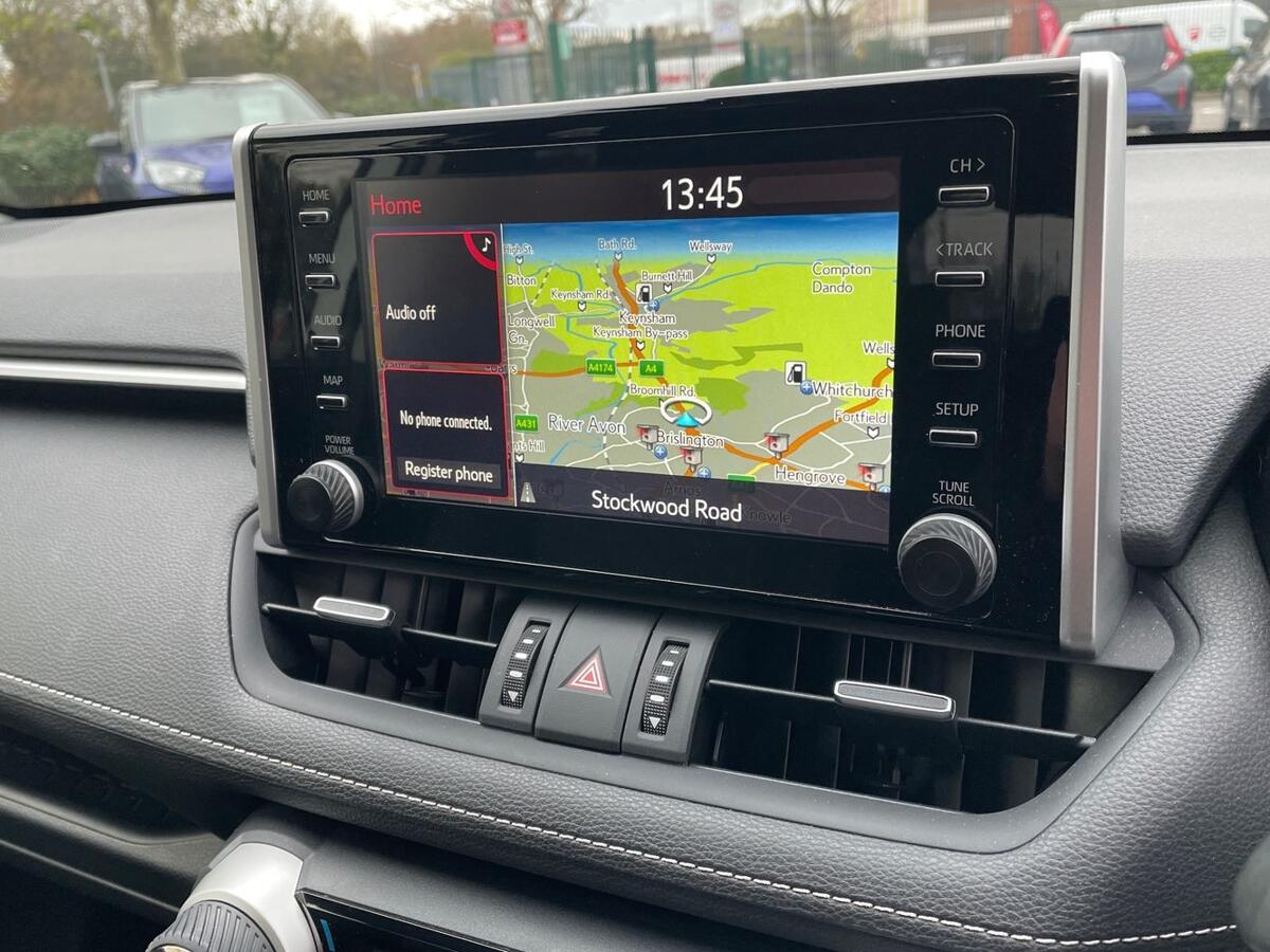 Used Toyota RAV4 2022 for sale - 76609210: Photo 11