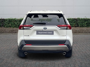 Used Toyota RAV4 2022 for sale - 76609210: Photo