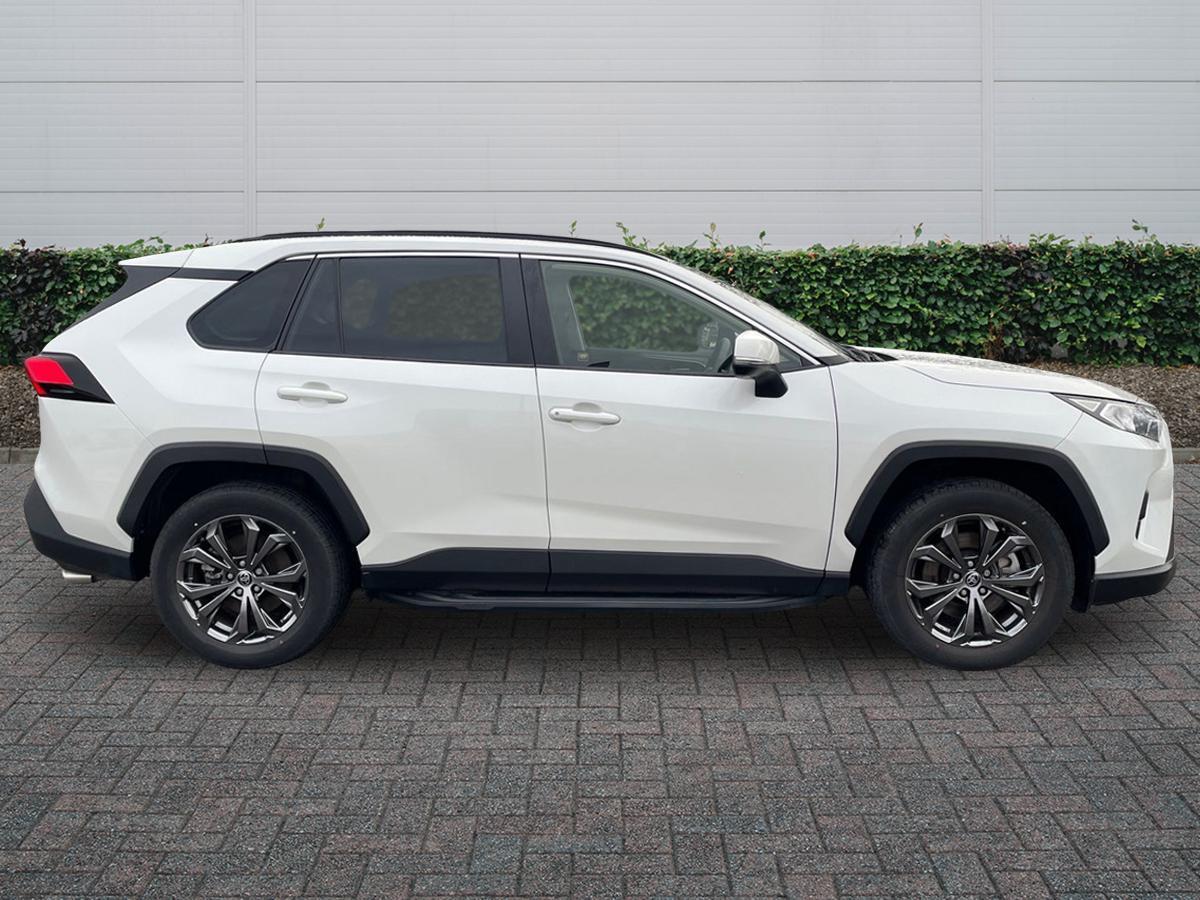 Used Toyota RAV4 2022 for sale - 76609210: Photo 5