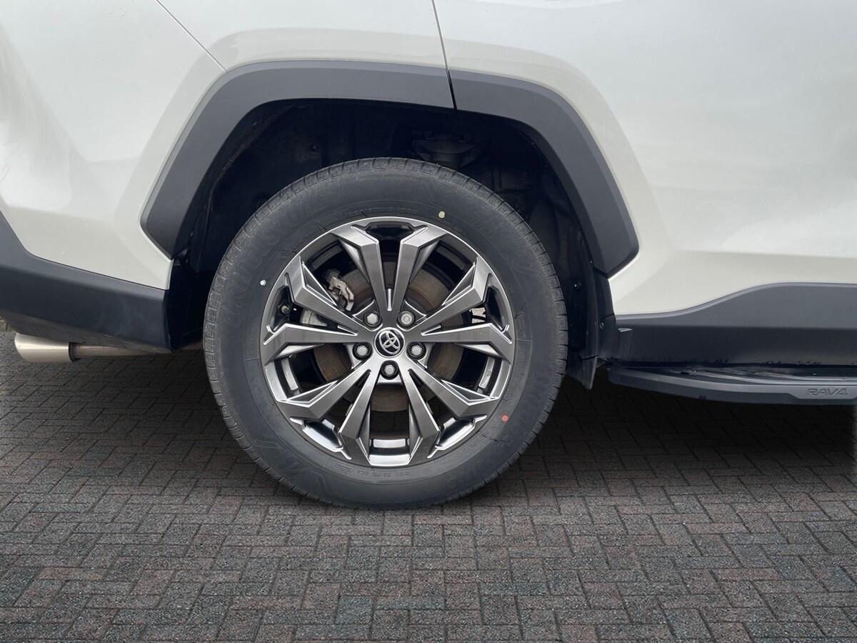 Used Toyota RAV4 2022 for sale - 76609210: Photo 6