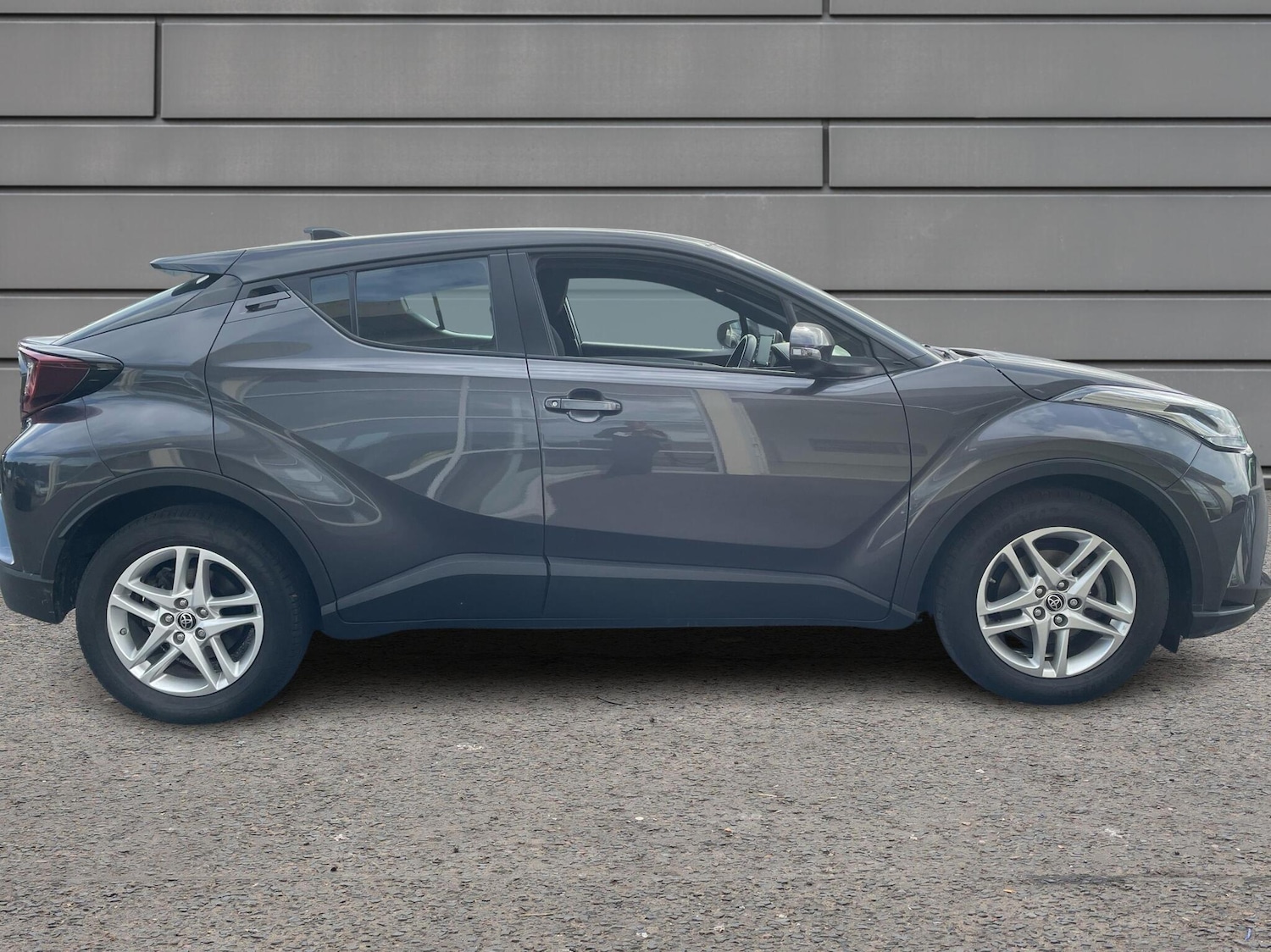 Used Toyota C-HR 2022 for sale - 76111143: Photo 16