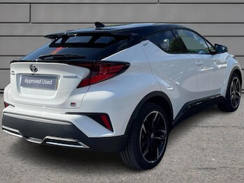 Used Toyota C-HR 2023 for sale - 75073243: Photo
