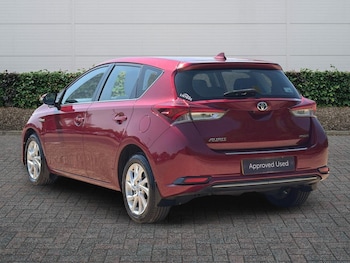 Used Toyota Auris 2017 for sale - 79472800: Photo