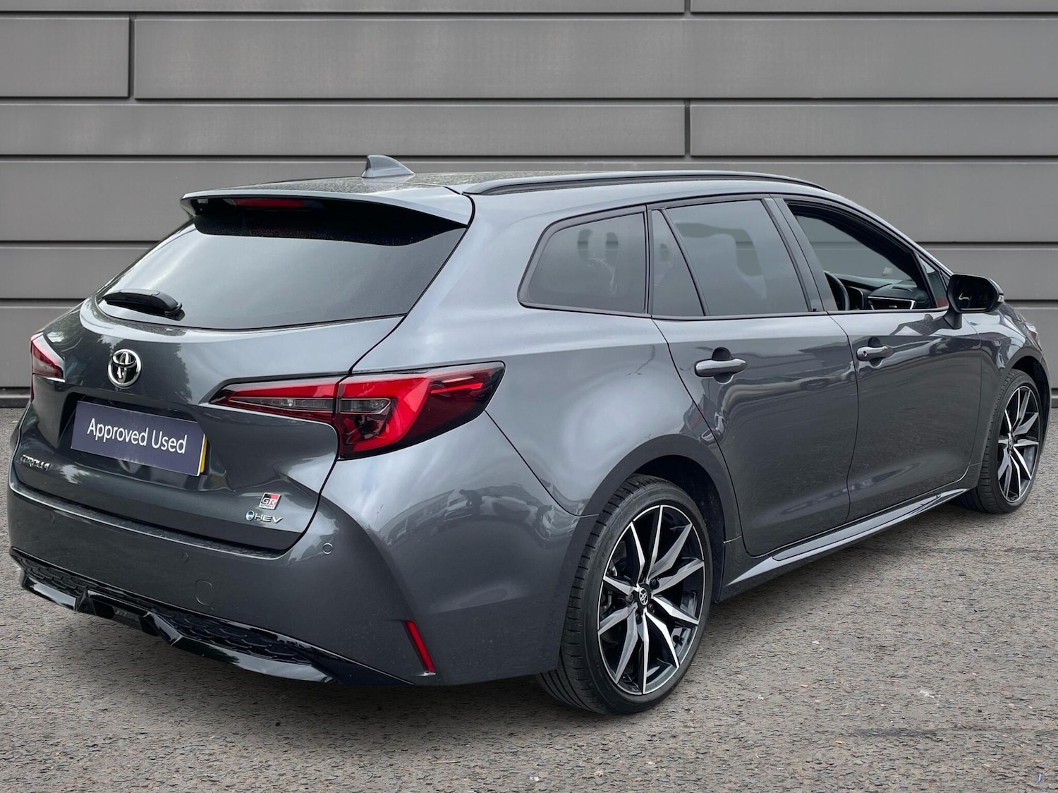 Used Toyota Corolla 2024 for sale - 76110497: Photo 2