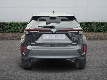 Used Toyota Yaris 2022 for sale - 76514403: Photo