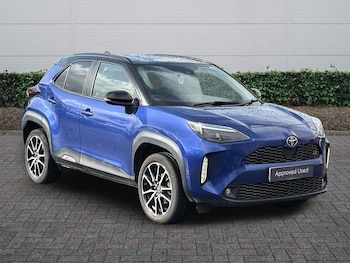 Used Toyota Yaris 2023 for sale - 77809704: Photo