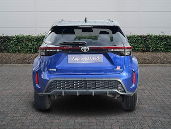 Used Toyota Yaris 2023 for sale - 77809704: Photo