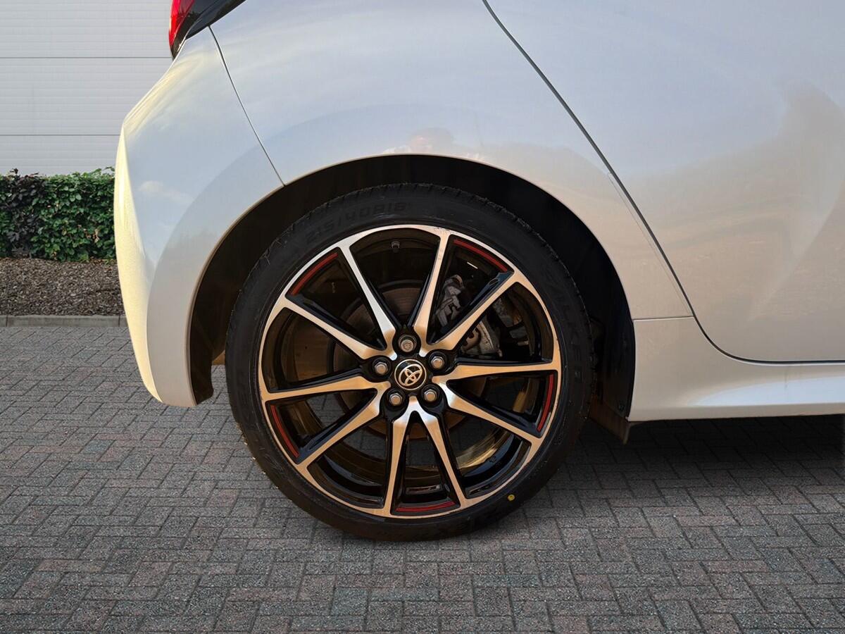 Used Toyota Yaris 2023 for sale - 77013619: Photo 6