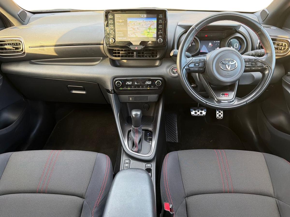 Used Toyota Yaris 2023 for sale - 77013619: Photo 8