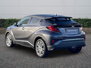 Used Toyota C-HR 2022 for sale - 76837717: Photo