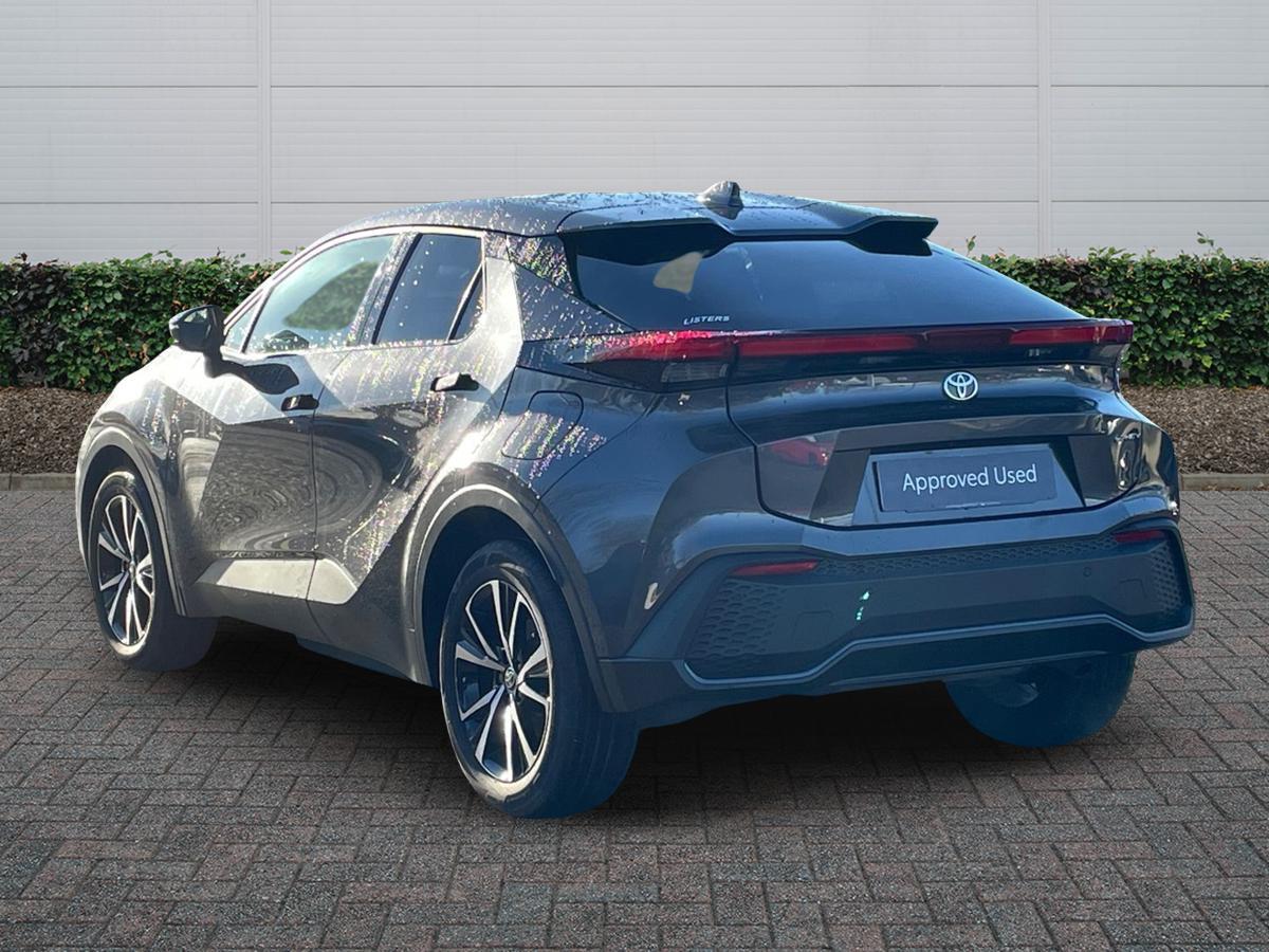 Used Toyota C-HR 2024 for sale - 76703552: Photo 2
