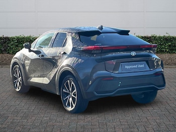Used Toyota C-HR 2024 for sale - 76703552: Photo