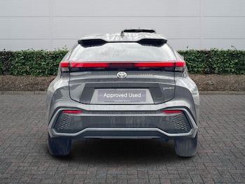 Used Toyota C-HR 2024 for sale - 76703552: Photo