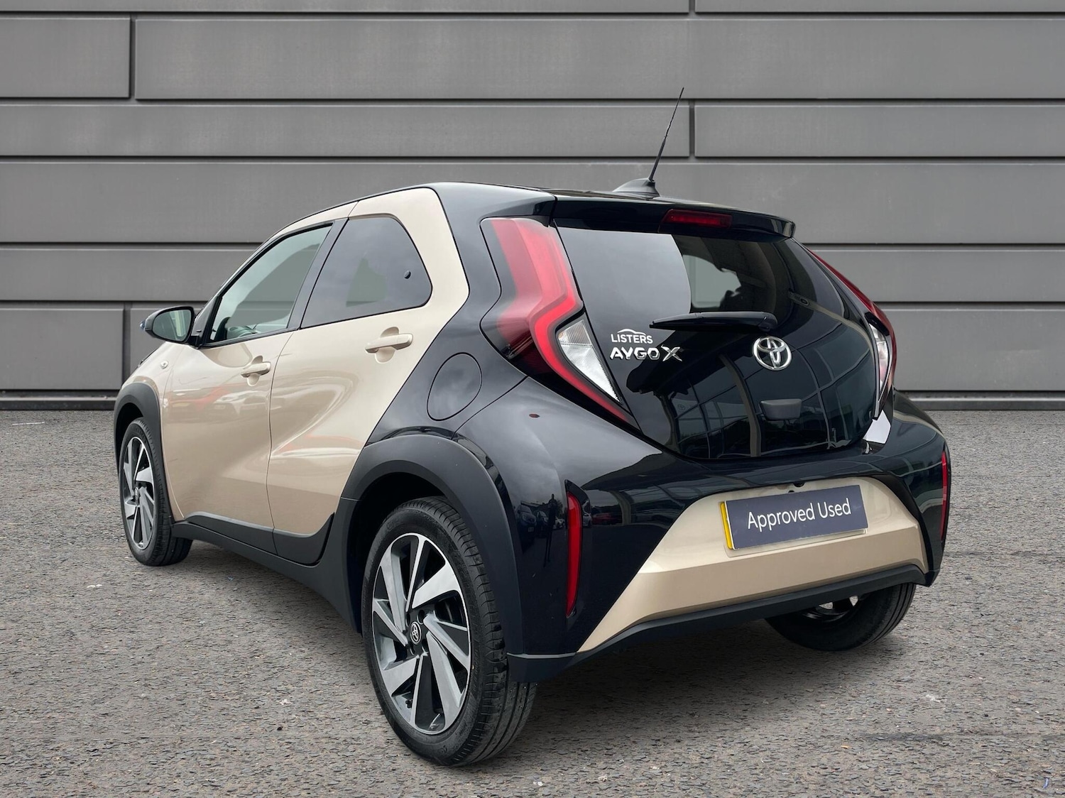 Used Toyota Aygo X 2023 for sale - 76730690: Photo 4