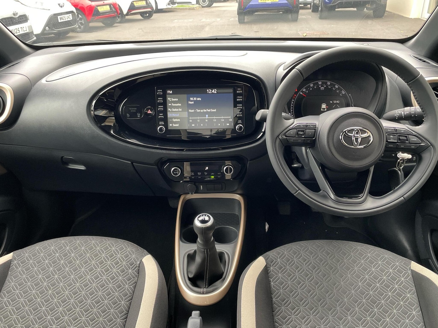Used Toyota Aygo X 2023 for sale - 76730690: Photo 5