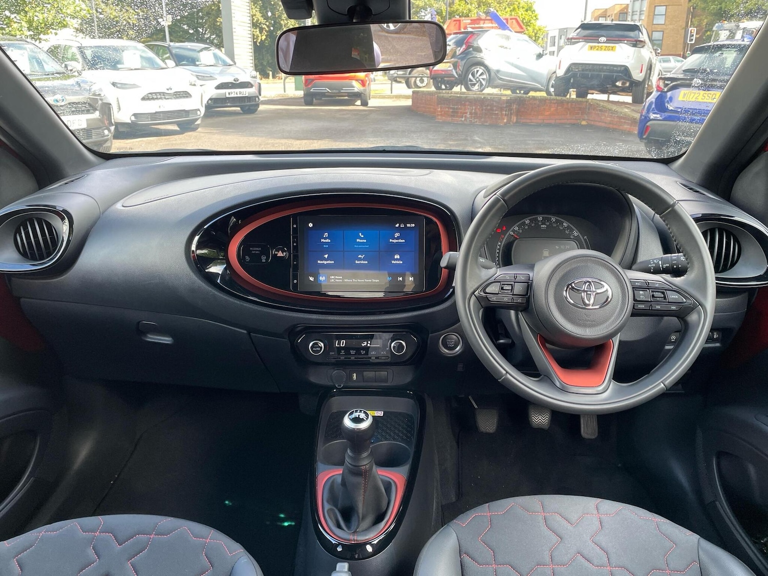 Used Toyota Aygo X 2022 for sale - 76730660: Photo 5