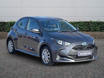 Used Toyota Yaris 2023 for sale - 77724894: Photo