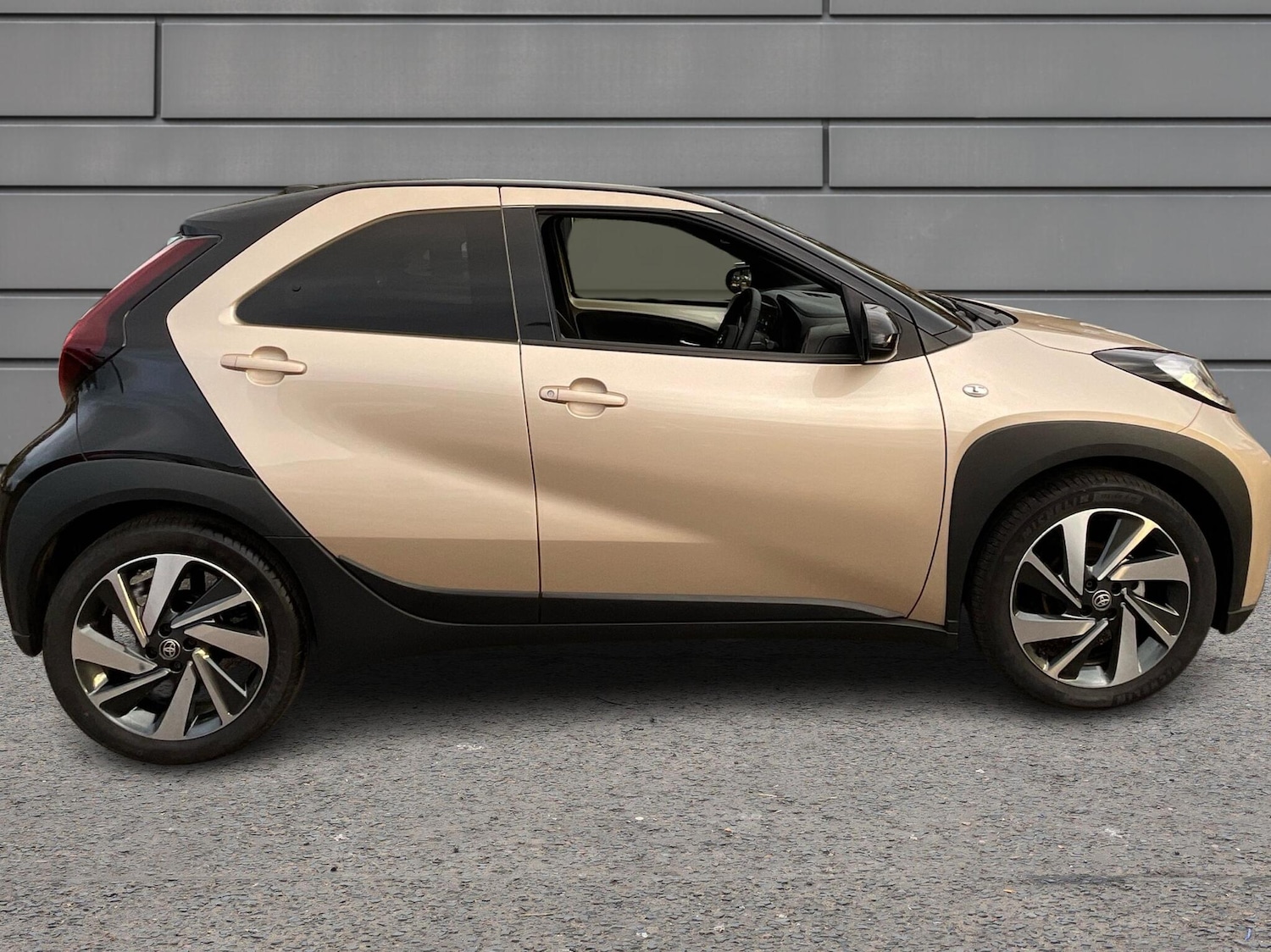 Used Toyota Aygo X 2025 for sale - 76500897: Photo 16