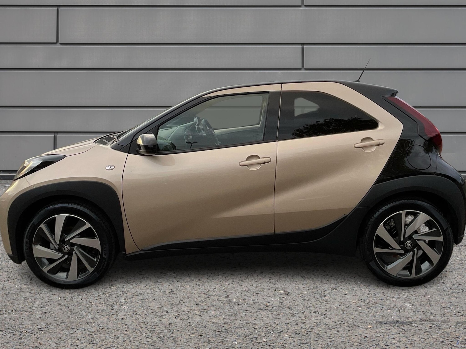 Used Toyota Aygo X 2025 for sale - 76500897: Photo 17