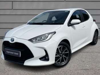 Used Toyota Yaris 2023 for sale - 75201061: Photo