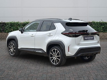 Used Toyota Yaris 2023 for sale - 77770681: Photo