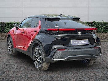 Used Toyota C-HR 2024 for sale - 78385178: Photo