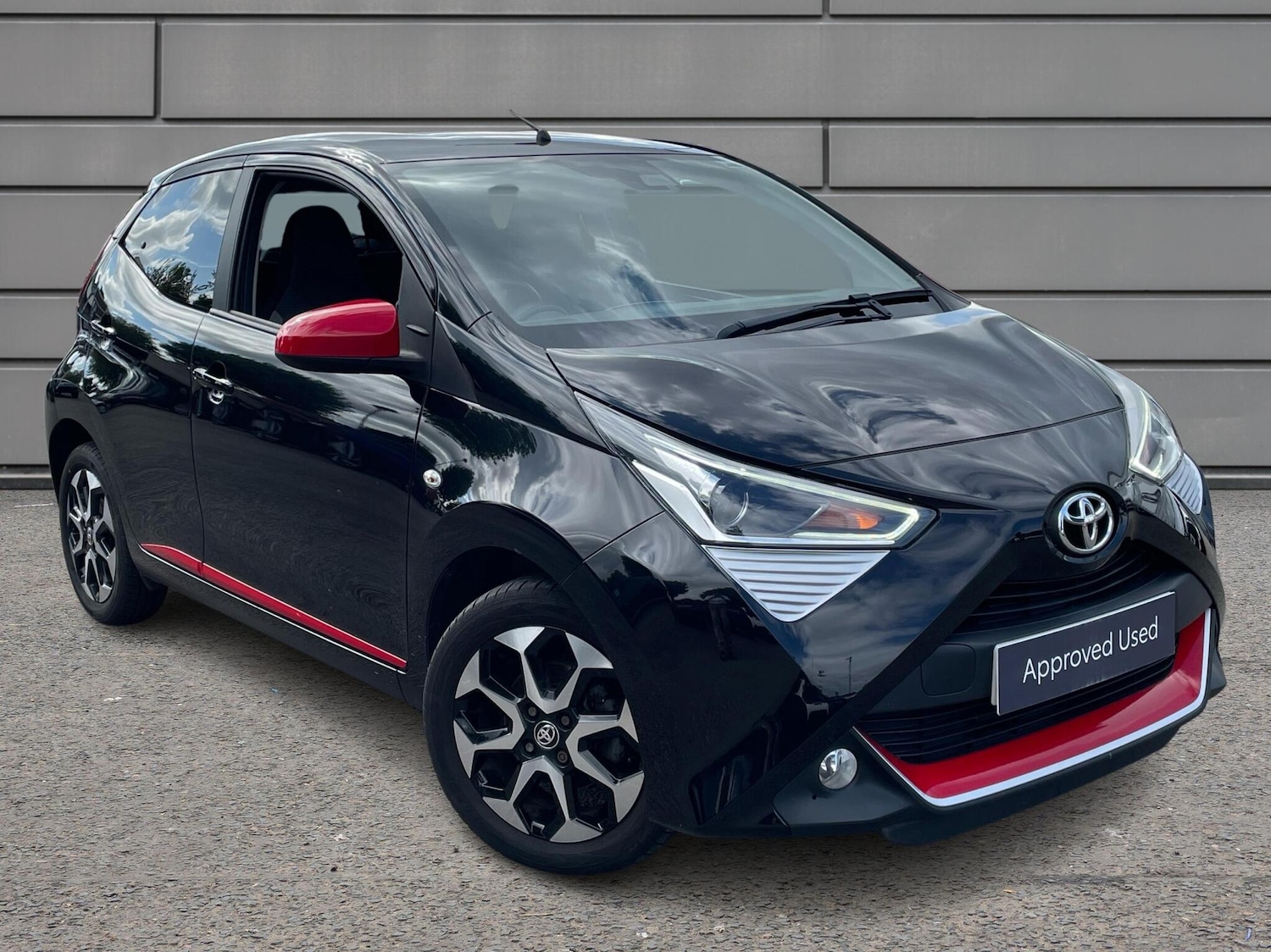Used Toyota AYGO 2021 for sale - 76123832: Photo 1