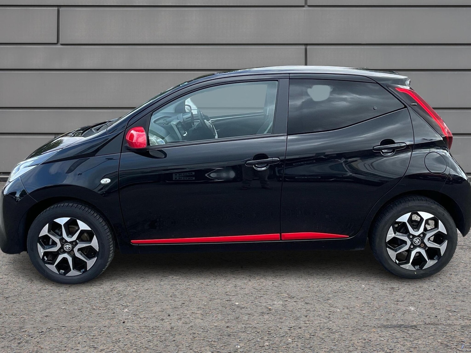 Used Toyota AYGO 2021 for sale - 76123832: Photo 17