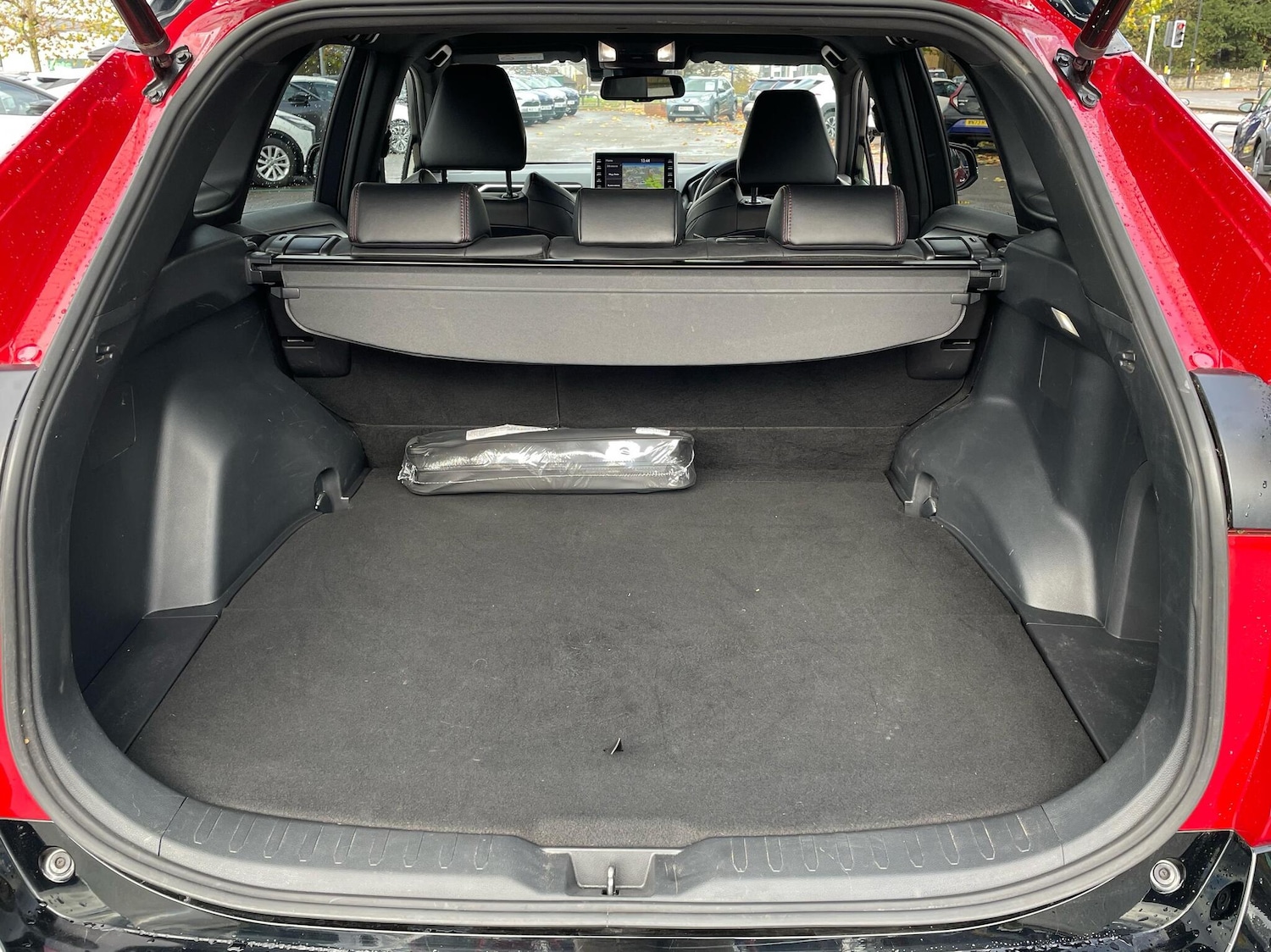 Used Toyota RAV4 2022 for sale - 76716673: Photo 14