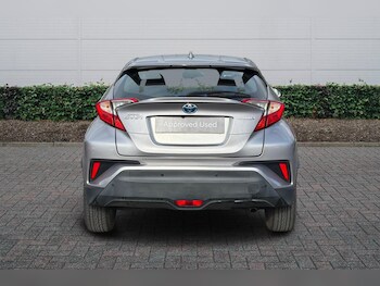 Used Toyota C-HR 2017 for sale - 77613705: Photo