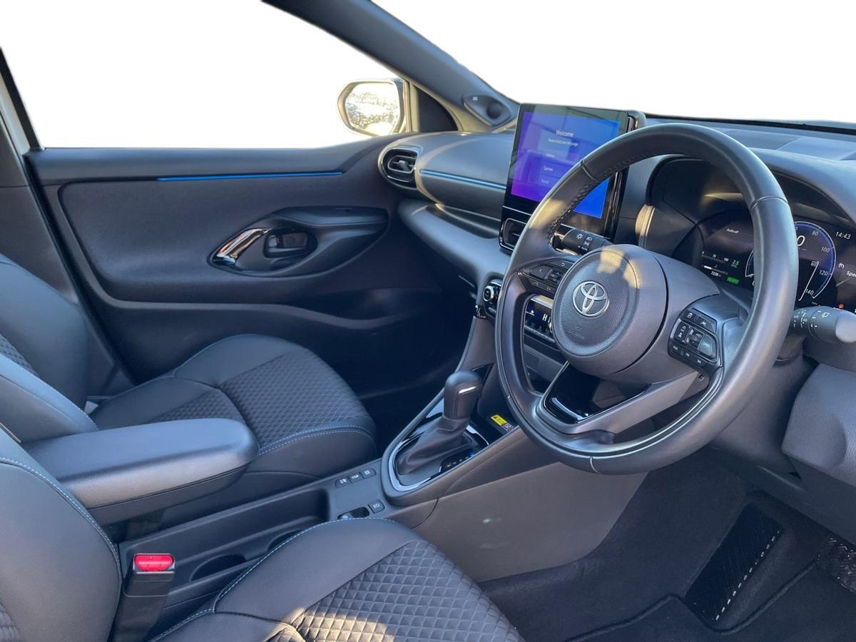 Used Toyota Yaris 2024 for sale - 77177114: Photo 12