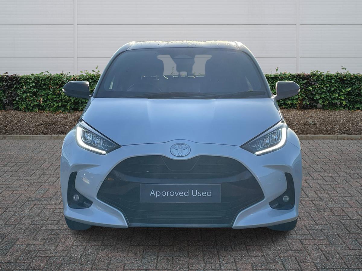 Used Toyota Yaris 2024 for sale - 77177114: Photo 3