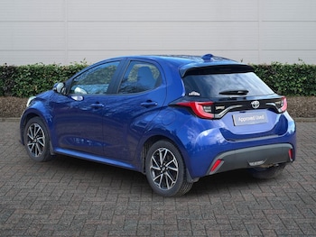 Used Toyota Yaris 2022 for sale - 77292987: Photo