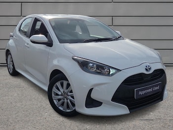 2022 (22) - 1.5 Hybrid Icon 5dr CVT