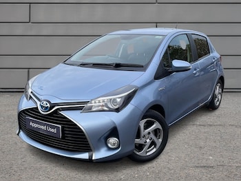 Used Toyota Yaris 2016 for sale - 76400319: Photo