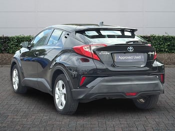 Used Toyota C-HR 2017 for sale - 79566693: Photo