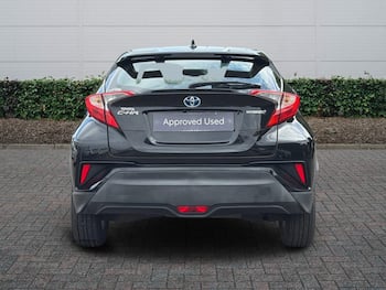 Used Toyota C-HR 2017 for sale - 79566693: Photo